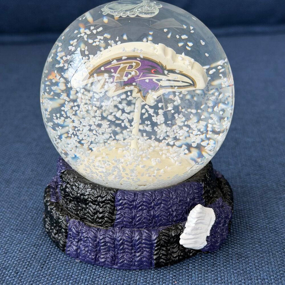 Baltimore Ravens Snow Globe Small NFL Football Fan Logo Scarf Base